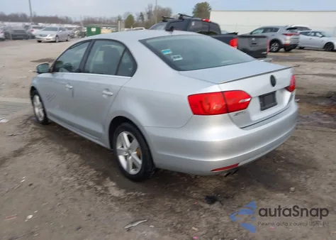 2012 Volkswagen Jetta 2.0L Tdi from USA, damaged, VIN 3VWLL7AJ2CM060753